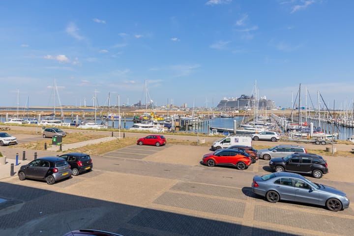 Foto 43 van Kennemerboulevard 604