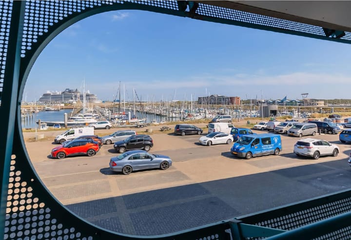 Foto 55 van Kennemerboulevard 604