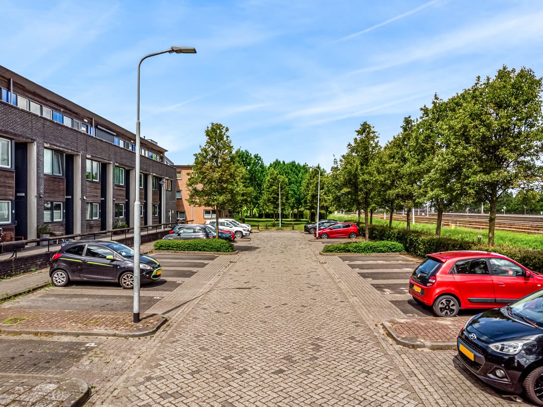 Foto 2 van Anna van Renesselaan 8-B