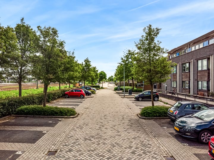 Foto 3 van Anna van Renesselaan 8-B