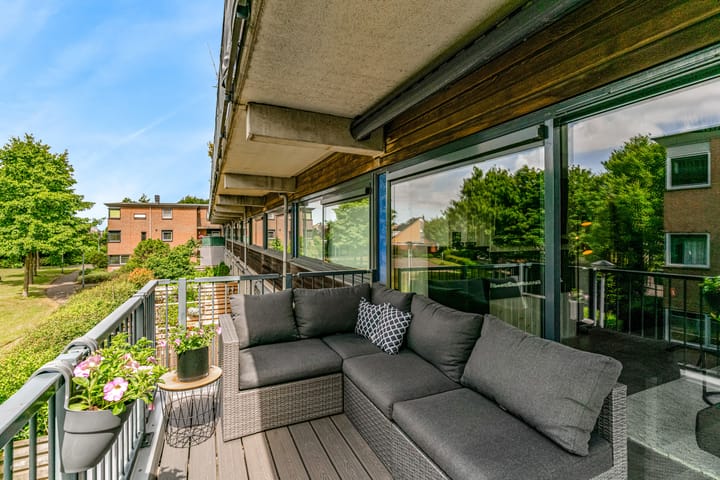 Foto 26 van Anna van Renesselaan 8-B