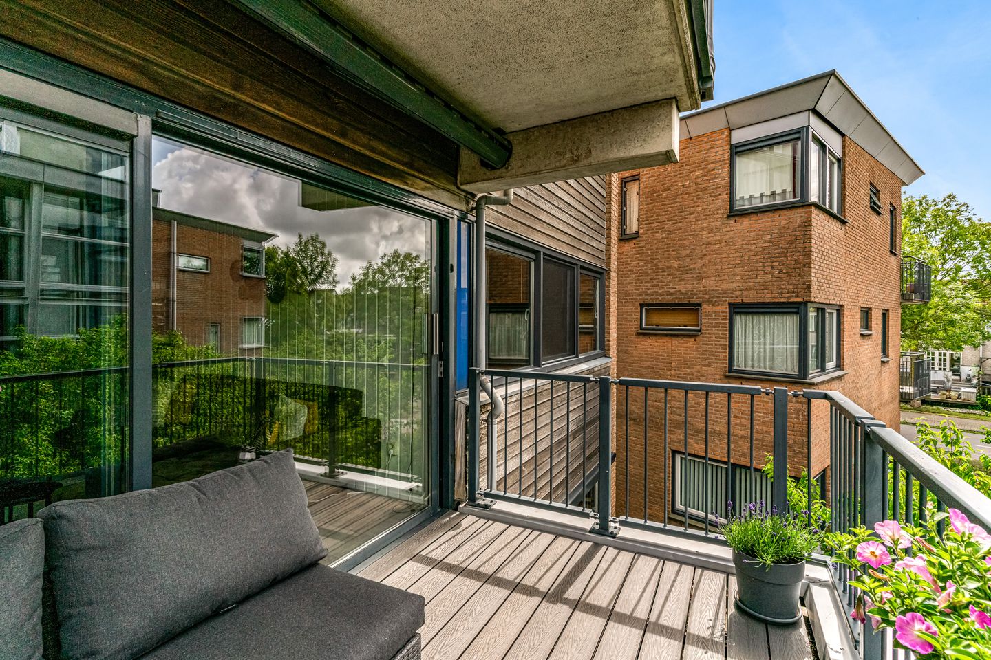 Foto 29 van Anna van Renesselaan 8-B