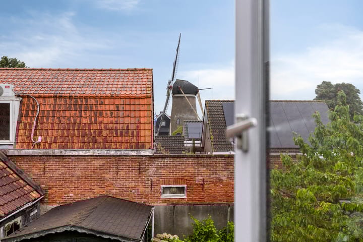 Foto 16 van Molenweg 10