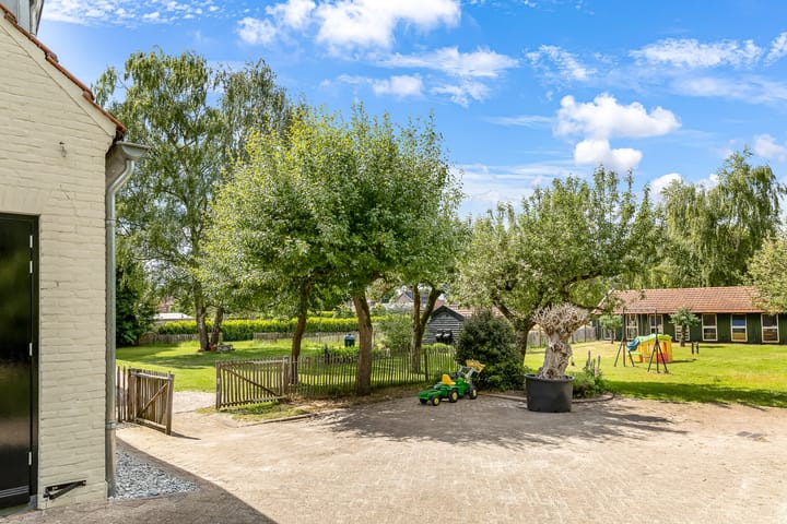 Foto 40 van Dorpsstraat 11-A