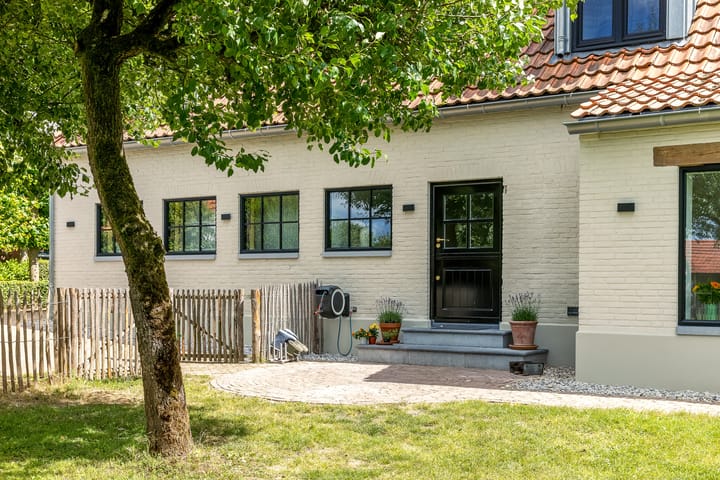 Foto 42 van Dorpsstraat 11-A