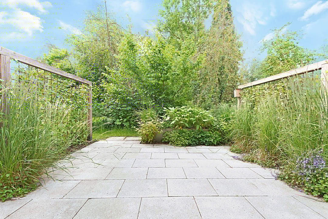 Foto 13 van Larikslaan 1-F