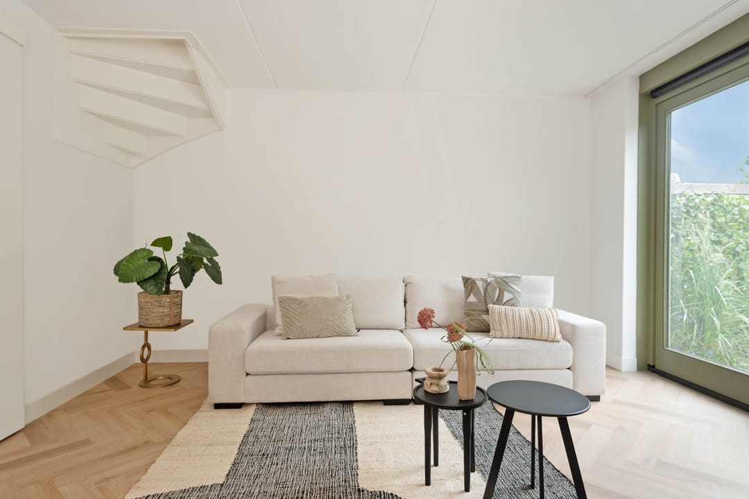 Foto 17 van Larikslaan 1-F