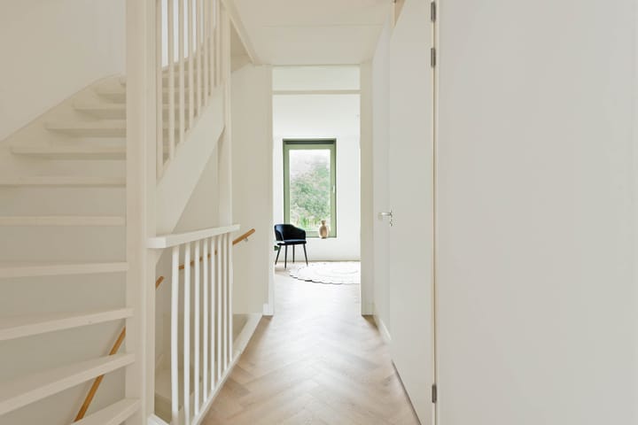 Foto 21 van Larikslaan 1-F