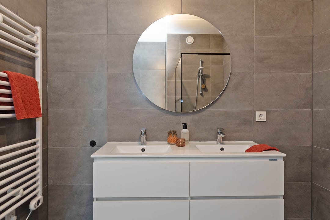 Foto 28 van Larikslaan 1-F