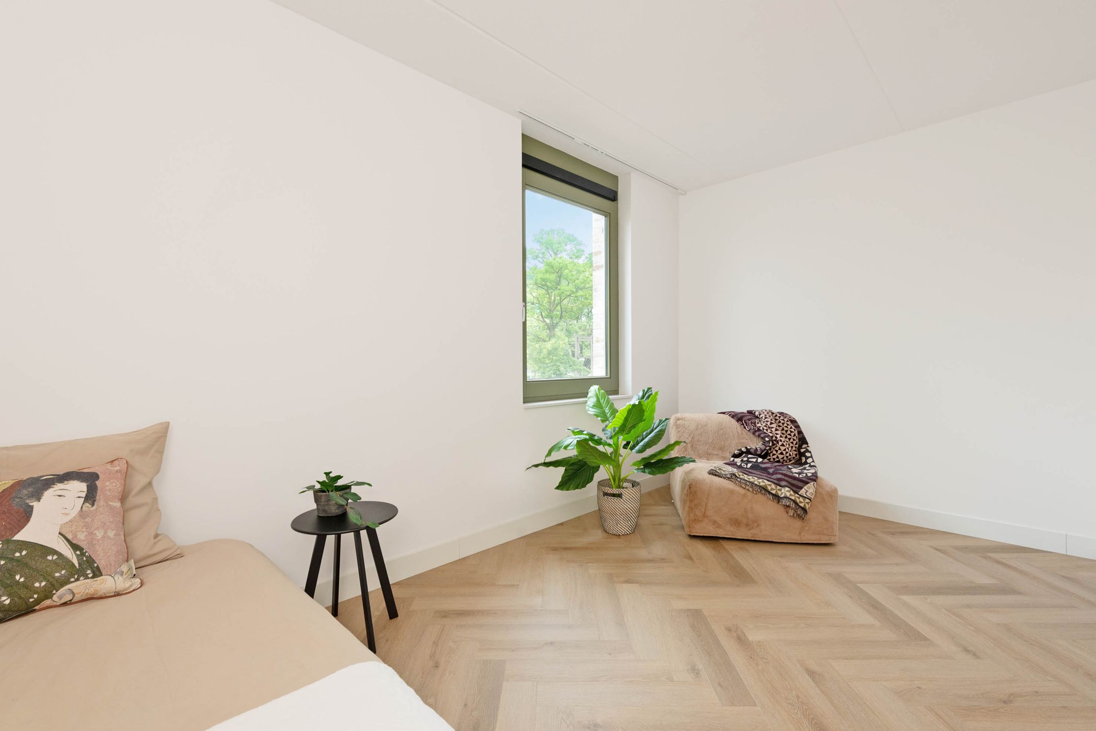 Foto 42 van Larikslaan 1-F