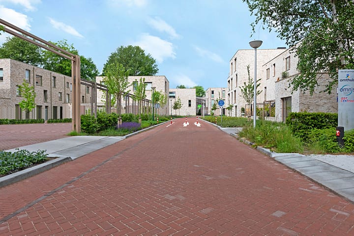 Foto 47 van Larikslaan 1-F