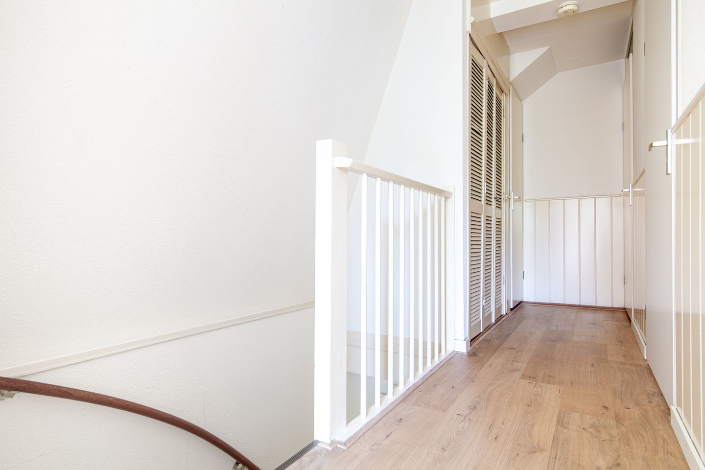 Foto 20 van Raam 196-B