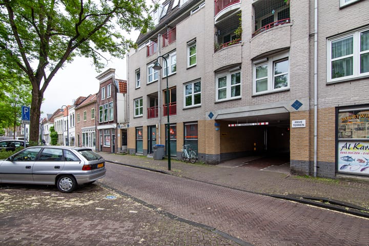 Foto 33 van Raam 196-B