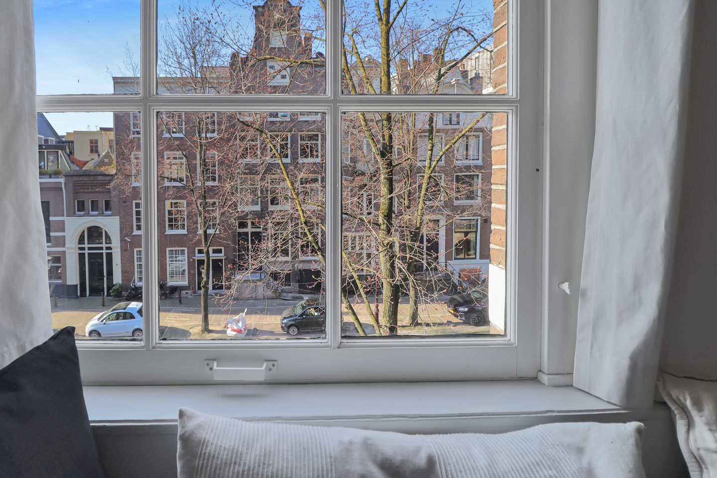 Photo 4 of Oudezijds Achterburgwal 205-2