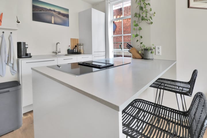 Foto 6 van Oudezijds Achterburgwal 205-2