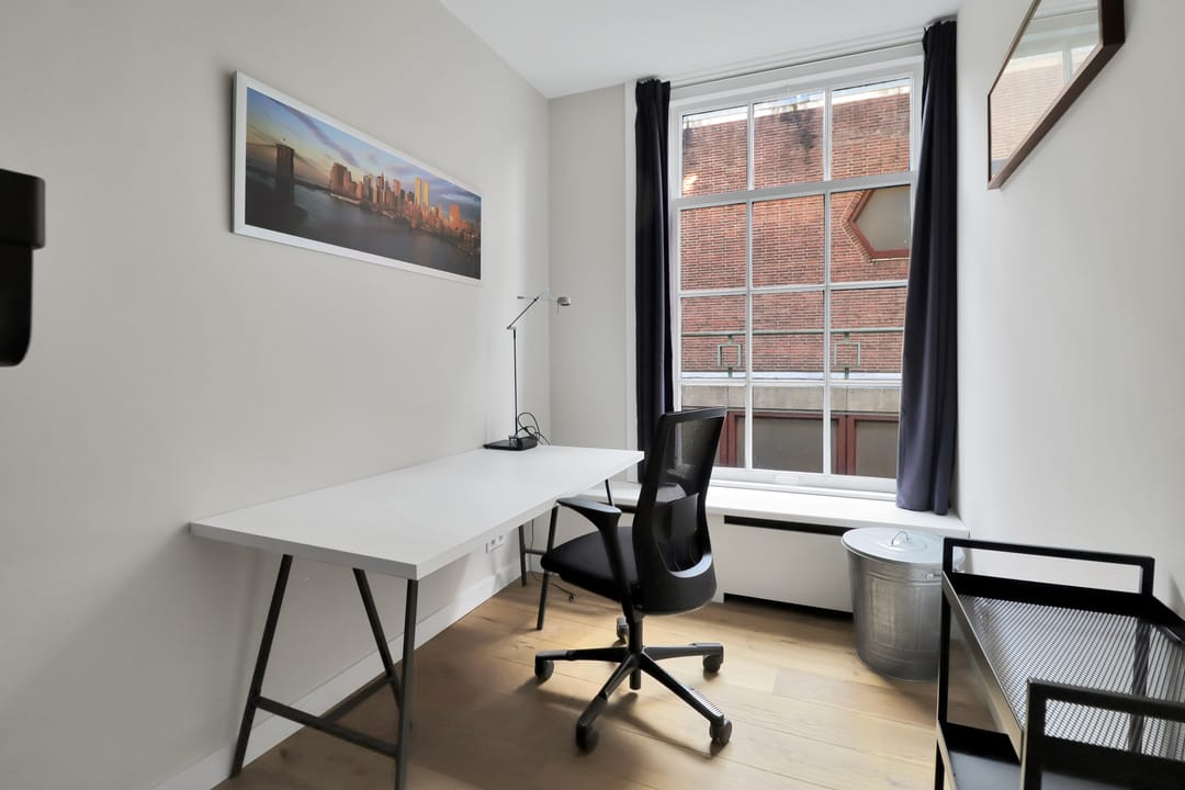 Photo 8 of Oudezijds Achterburgwal 205-2