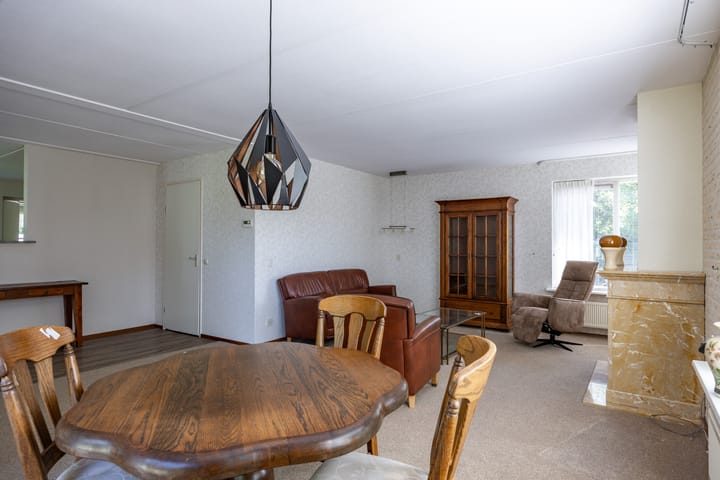 Photo 18 of Alberdaweg 125