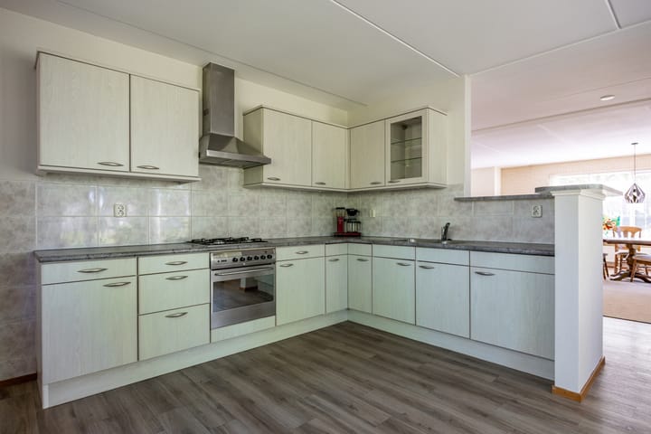 Photo 25 of Alberdaweg 125