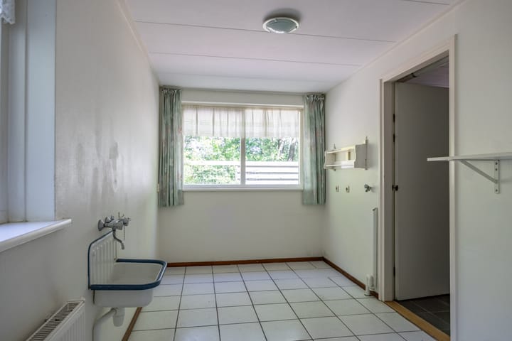 Photo 29 of Alberdaweg 125