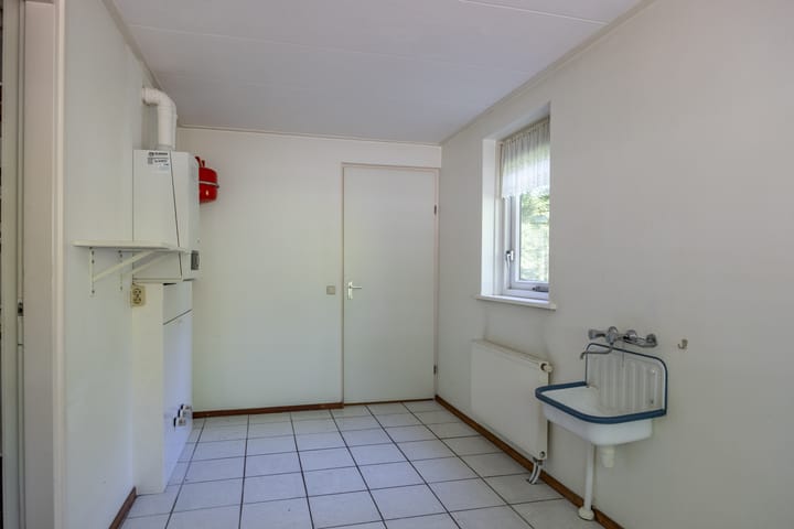 Photo 30 of Alberdaweg 125