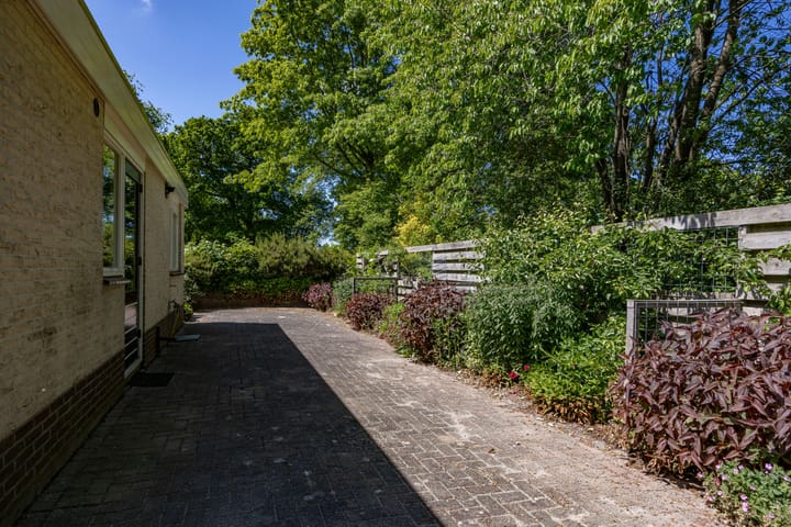 Photo 51 of Alberdaweg 125