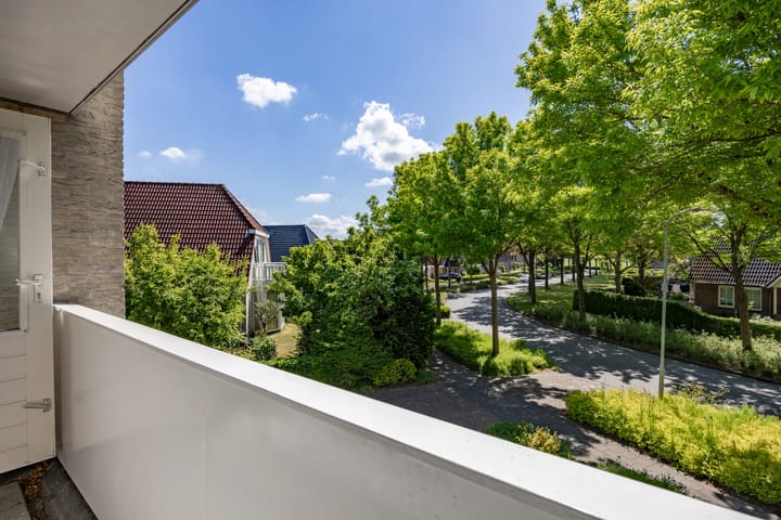 Photo 44 of Alberdaweg 125