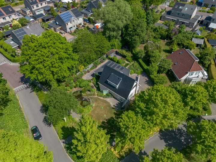 Photo 67 of Alberdaweg 125