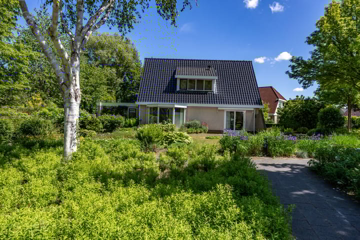 Photo 71 of Alberdaweg 125