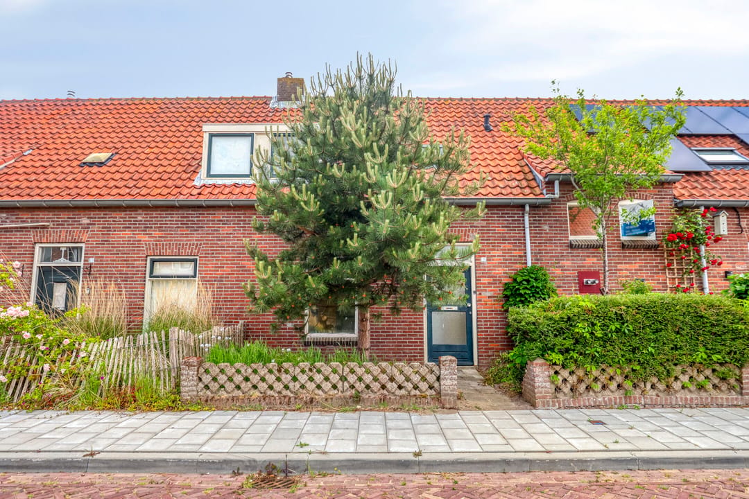 Photo 1 of Monseigneur Luijpenstraat 11