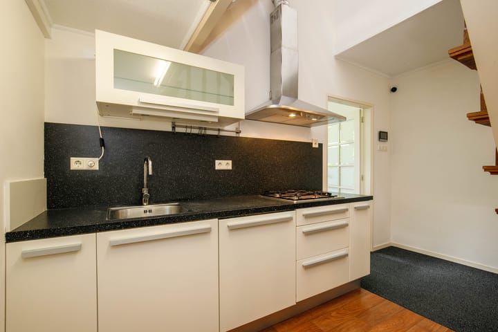 Foto 3 van Haven 72-B