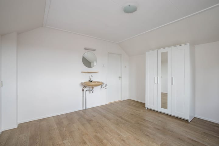 Foto 23 van Haven 72-B