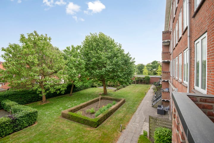 Photo 21 of Graaf Hendrik III laan 163-A