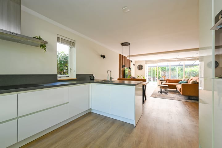 Foto 2 van Dr Poelslaan 48