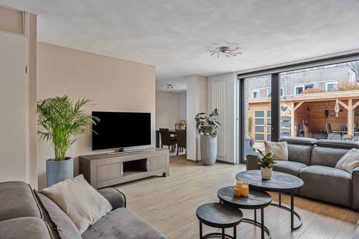 Foto 2 van Harnas 17