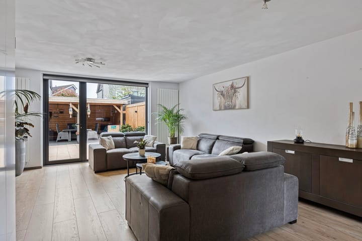 Foto 3 van Harnas 17