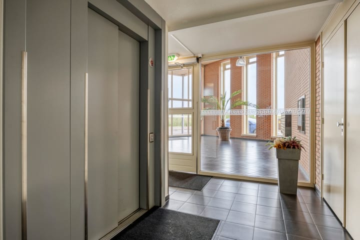 Foto 22 van Schout van Hanswijkplein 148