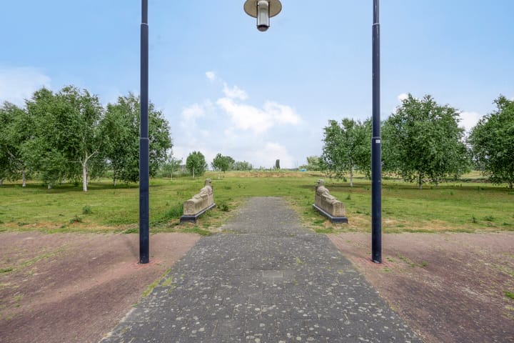 Foto 39 van Schout van Hanswijkplein 148