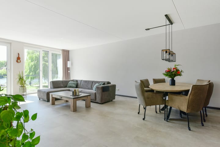 Foto 4 van Wilhelminakade 77