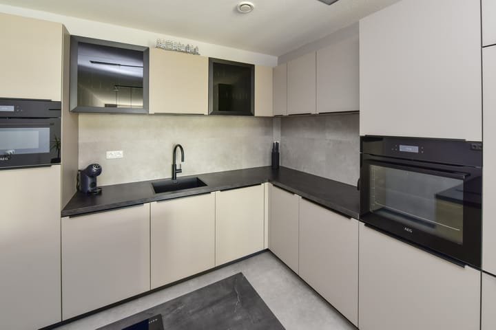 Foto 10 van Wilhelminakade 77