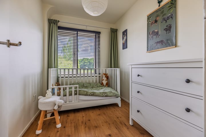 Foto 23 van van Limburg Stirumlaan 45