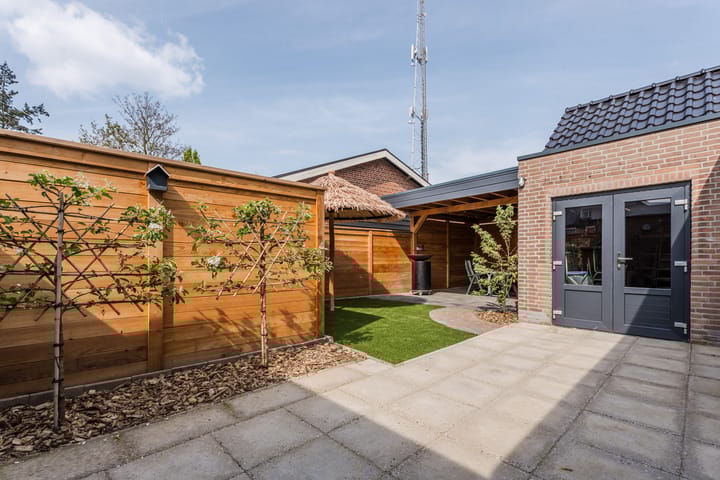 Foto 5 van Veldweg 8