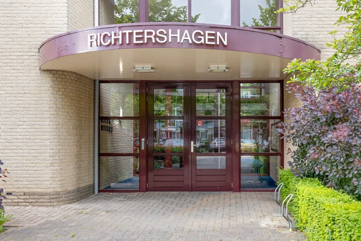 Foto 10 van Carel Looierstraat 3-17