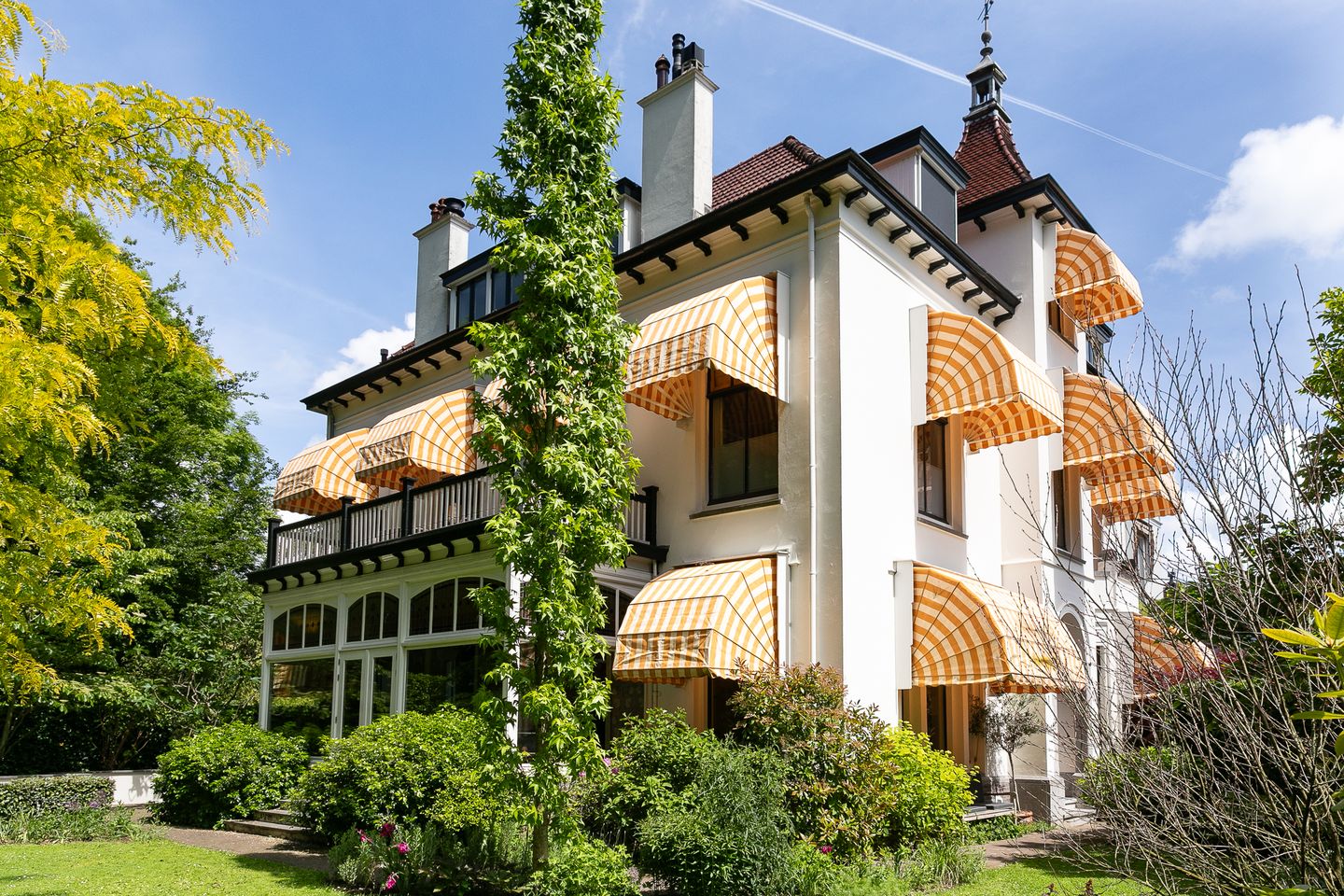 Foto 1 van Oosterhoutlaan 1