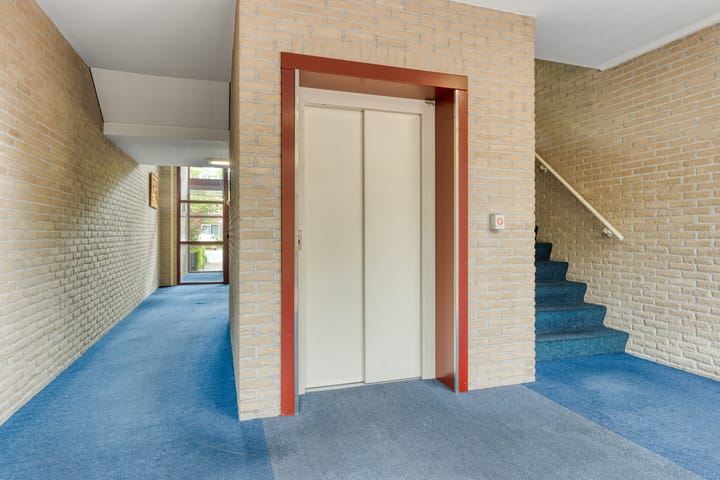 Foto 13 van Carel Looierstraat 3-17