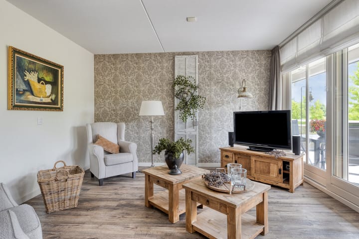 Foto 21 van Carel Looierstraat 3-17