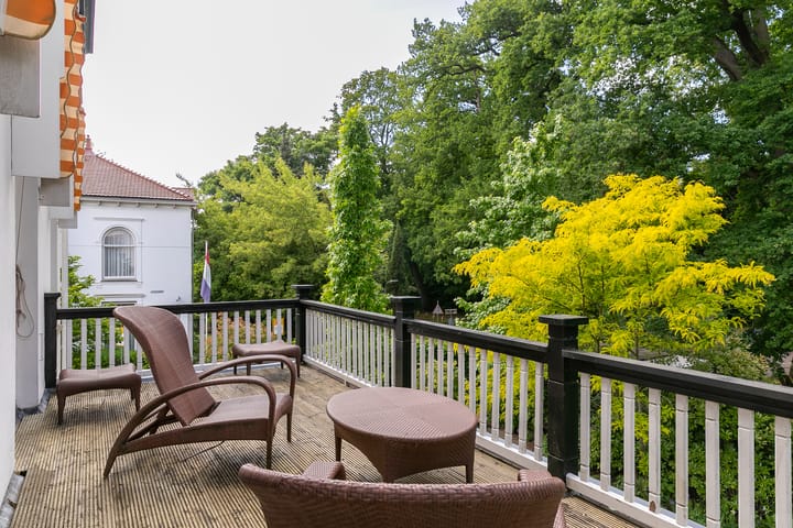 Foto 26 van Oosterhoutlaan 1