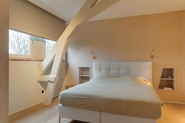 Foto 36 van Oosterhoutlaan 1