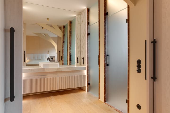 Foto 37 van Oosterhoutlaan 1