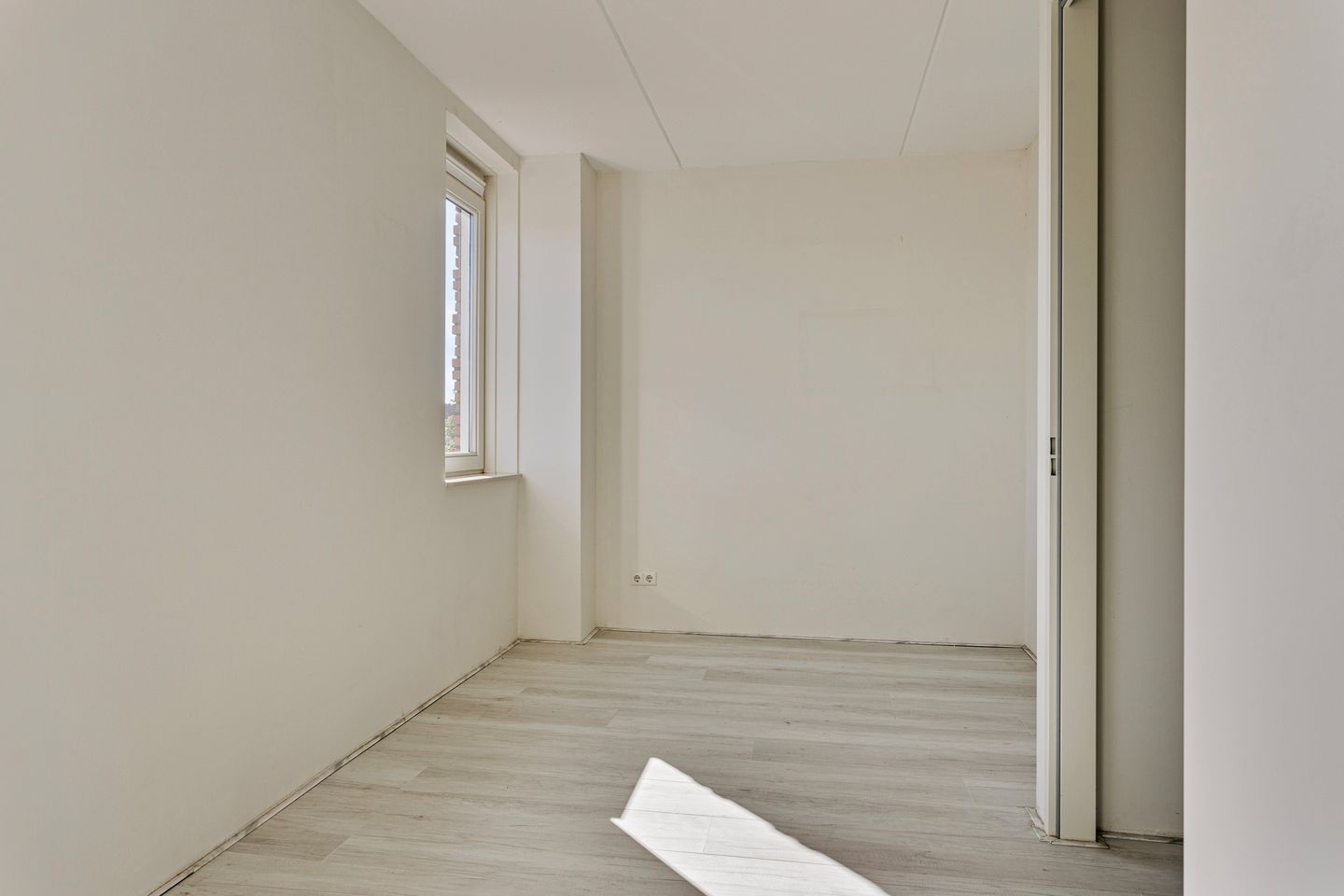 Photo 14 of Pioenstraat 179