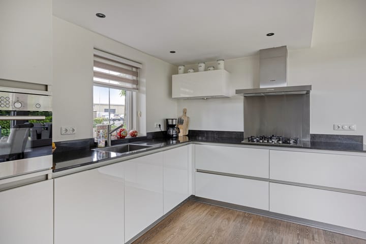 Foto 14 van Stationsstraat 36